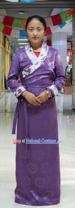 Chinese Traditional Zang Nationality Purple Dress, China Tibetan Heishui Dance Costume for Women