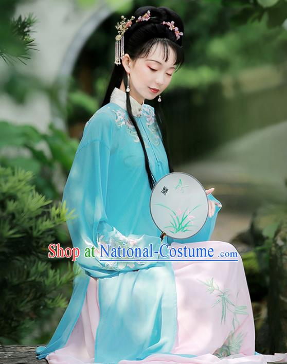 Traditional Chinese Ancient Ming Dynasty Princess Hanfu Dress Embroidered Costumes for Women