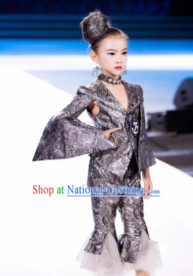 Children Models Show Costume Stage Performance Catwalks Clothing for Kids