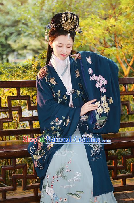 Chinese Ancient Ming Dynasty Imperial Consort Hanfu Dress Embroidered Costumes Complete Set for Women