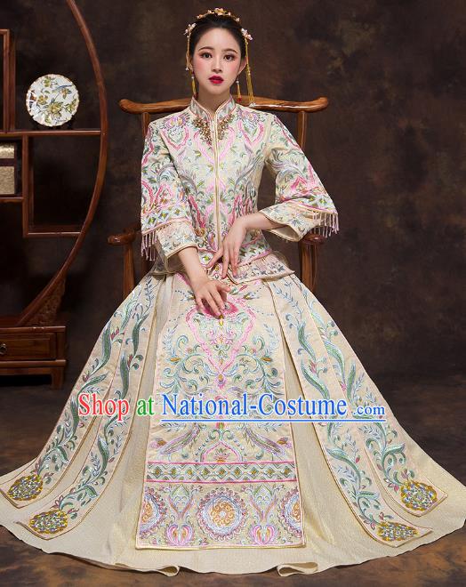 Chinese Ancient Wedding Costumes Bride White Formal Dresses Embroidered Bottom Drawer XiuHe Suit for Women