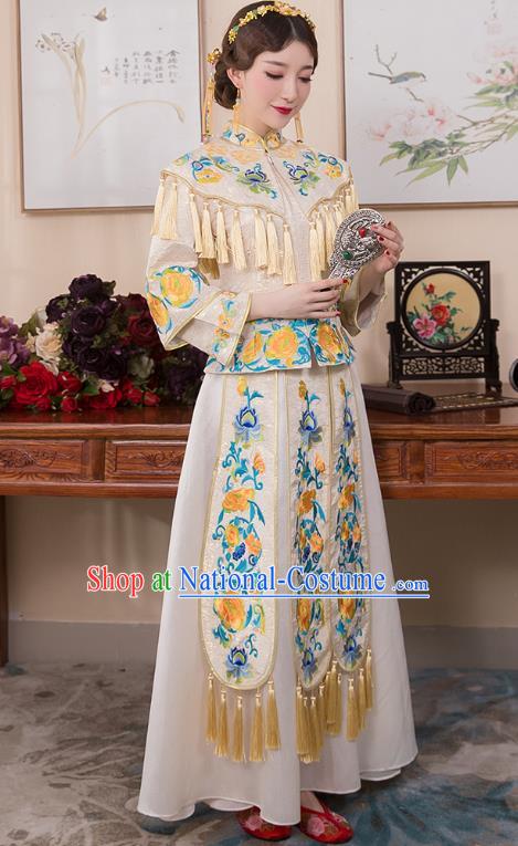 Chinese Ancient Bride White Formal Dresses Wedding Costume Embroidered Peony Cheongsam XiuHe Suit for Women