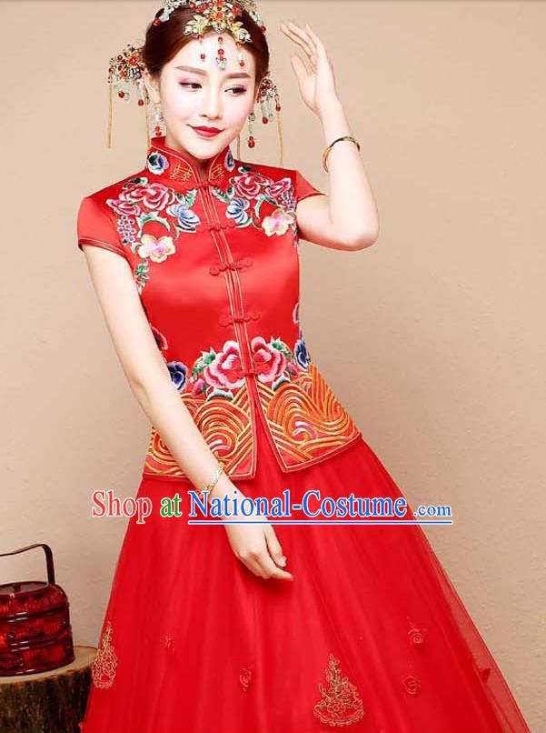 Traditional Chinese Wedding Costumes Traditional Xiuhe Suits Ancient Chinese bridal Full Dress