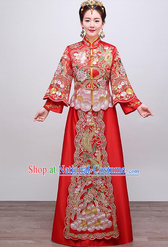 Chinese Traditional Wedding Costume Slim XiuHe Suit Ancient Bride Embroidered Formal Dress for Women