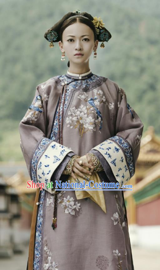 Chinese Ancient Qing Dynasty Imperial Consort Ling Story of Yanxi Palace Embroidered Costumes and Headpiece Complete Set