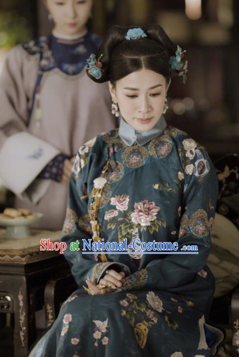 Ancient Story of Yanxi Palace Chinese Qing Dynasty Imperial Concubine Embroidered Costumes and Headpiece for Women