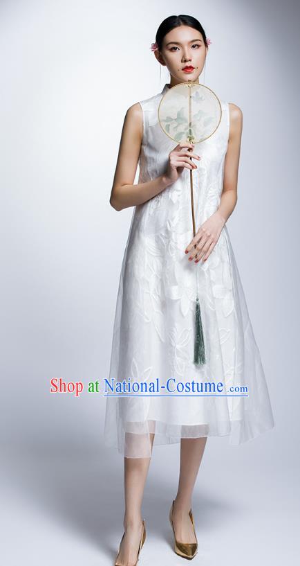 Chinese Traditional Embroidered White Cheongsam China National Costume Tang Suit Qipao Dress for Women