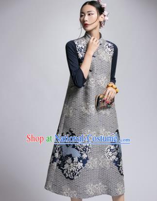 Chinese Traditional Tang Suit Embroidered Grey Cheongsam China National Qipao Dress for Women