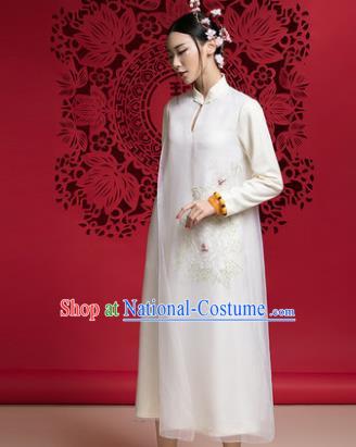 Chinese Traditional Tang Suit White Woolen Cheongsam China National Qipao Dress for Women