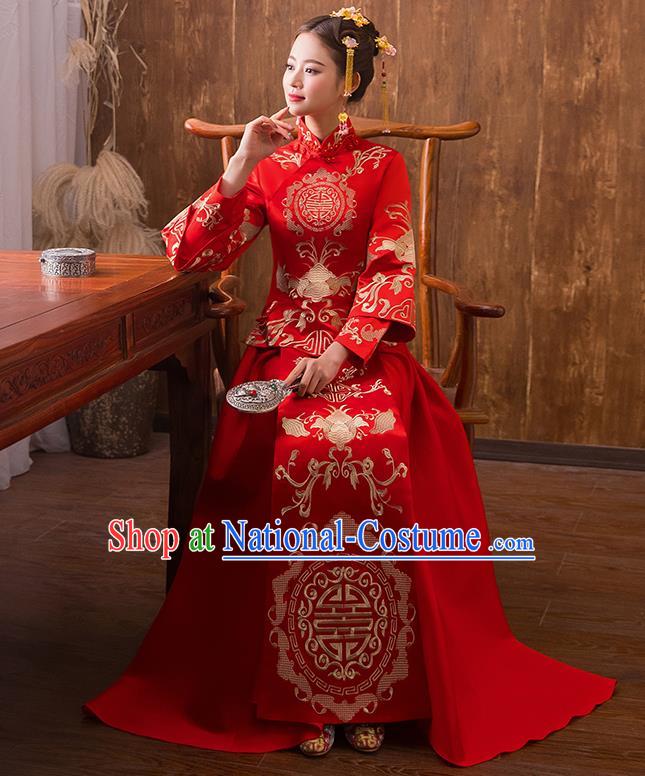 Traditional Chinese Ancient Embroidered Bat Bottom Drawer Xiuhe Suit Wedding Dress Toast Red Cheongsam for Women