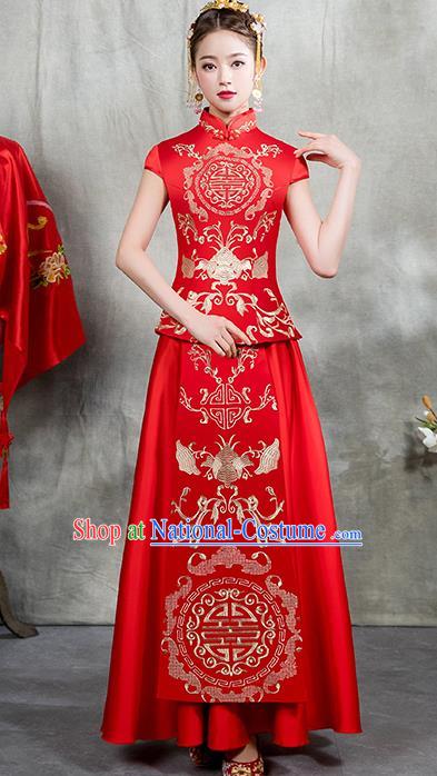 Chinese Traditional Embroidered Bridal Xiuhe Suit Ancient Wedding Toast Red Cheongsam Dress for Women