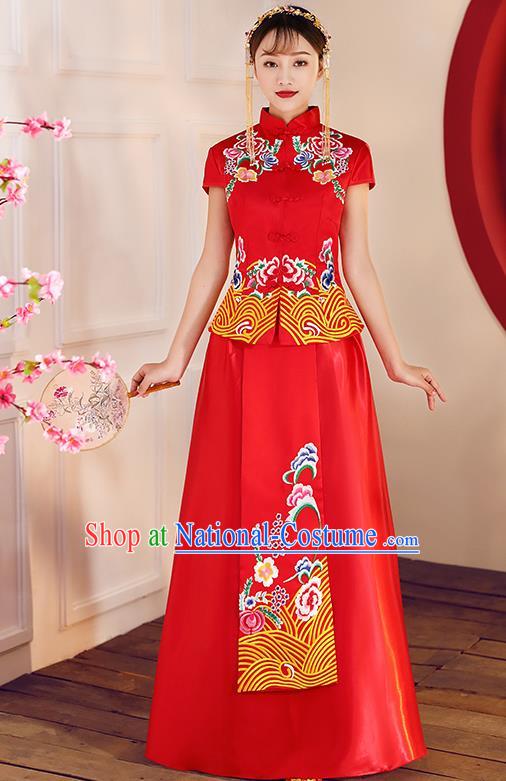 Chinese Traditional Embroidered Red Xiuhe Suit Ancient Wedding Toast Cheongsam Dress for Women