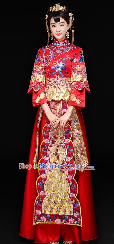 Chinese Traditional Embroidered Lotus Xiuhe Suit Longfeng Flown Ancient Bottom Drawer Wedding Dress for Women