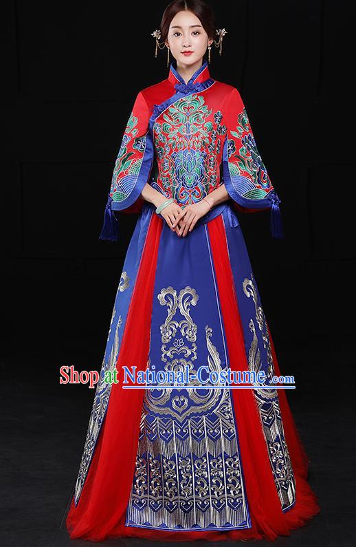 Chinese Traditional Xiuhe Suit Embroidered Longfeng Flown Ancient Bottom Drawer Wedding Dress for Women