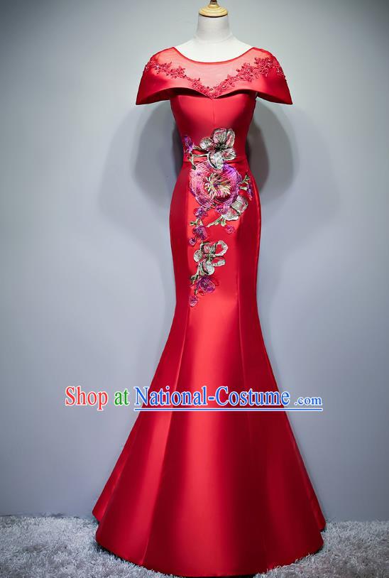 Chinese Traditional Embroidered Red Full Dress Compere Chorus Costume for Women