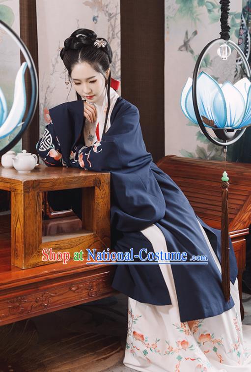 Traditional Chinese Ming Dynasty Costume Embroidered Navy Cloak for Rich Women