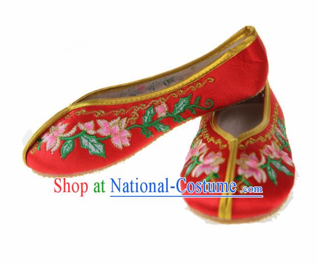 Asian Chinese Ancient Red Satin Hanfu Shoes Traditional Embroidered Shoes for Kids