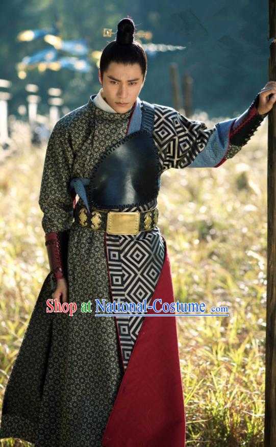 The Rise of Phoenixes Ancient Hanfu Chinese Tang Dynasty Swordsman Costumes for Men