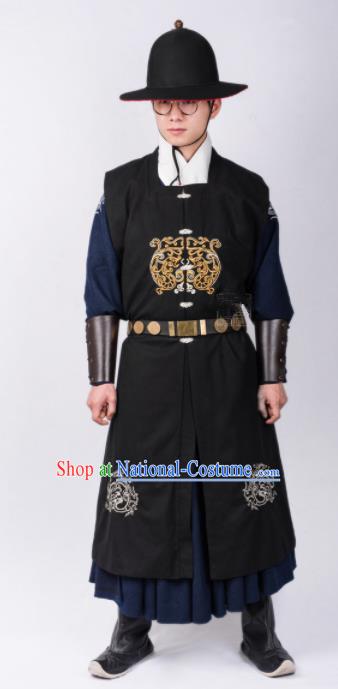 Chinese Ancient Swordsman Traditional Ming Dynasty Imperial Bodyguard Costumes for Men