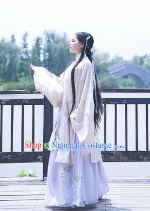 Chinese Ancient Nobility Lady Embroidered Dress Ming Dynasty Costumes Complete Set for Rich Women