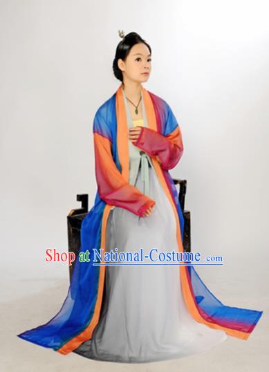 Chinese Ancient Hanfu Traditional Jin Dynasty Embroidered Historical Costumes