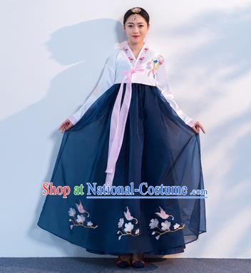 Top Grade Korean Traditional Costumes Asian Korean Hanbok Bride White Blouse and Navy Skirt for Women