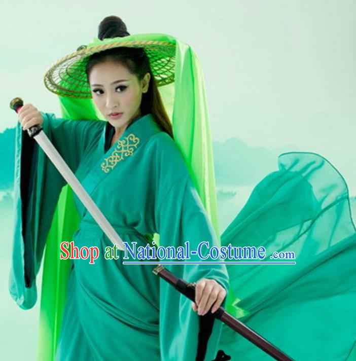 Chinese Ancient Ming Dynasty Swordswoman Embroidered Costume for Women