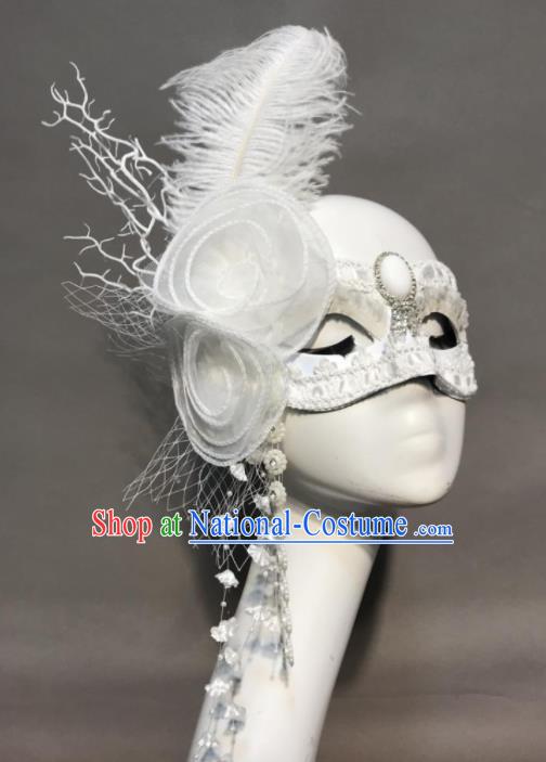 Top Halloween Cosplay White Veil Feather Masks Brazilian Carnival Catwalks Fancy Dress Ball Face Mask for Men