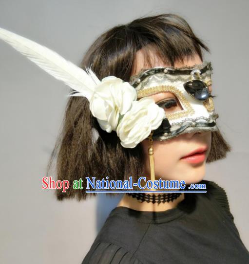 Top Halloween Cosplay Masks Brazilian Carnival Catwalks Fancy Dress Ball Feather Face Mask for Men