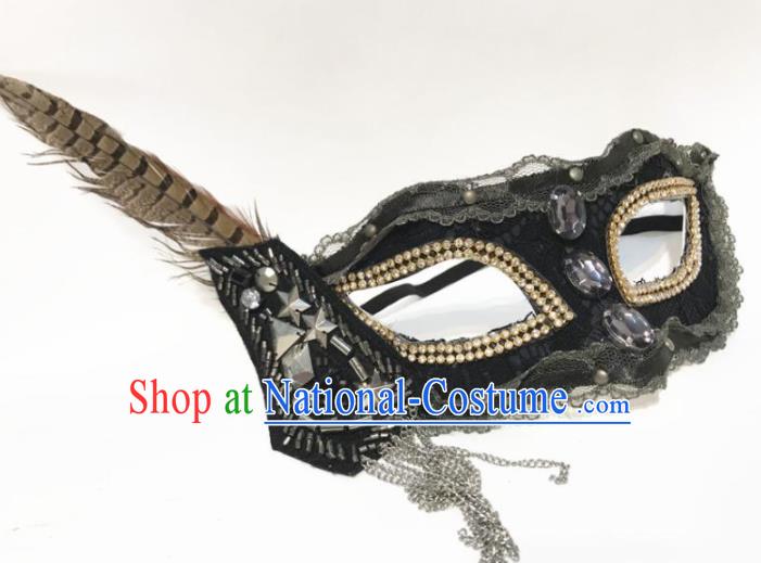 Top Halloween Cosplay Black Masks Brazilian Carnival Catwalks Fancy Dress Ball Feather Face Mask for Men