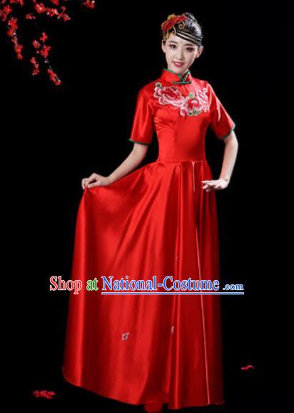 Chinese Classical Dance Chorus Red Silk Embroidered Dress Traditional Umbrella Dance Fan Dance Costumes for Women