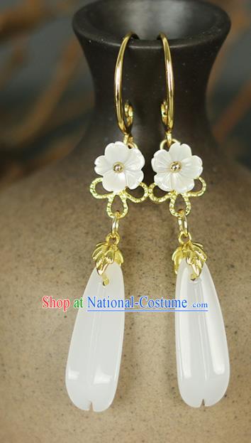 Chinese Handmade Shell White Earrings Traditional Classical Hanfu Ear Jewelry Accessories for Women