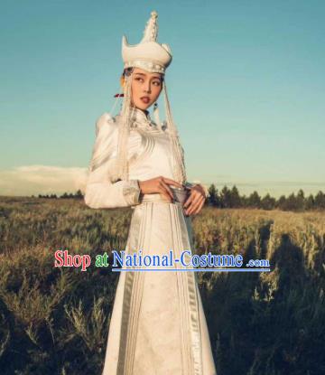 Traditional Chinese Mongol Nationality Wedding Costumes Female Folk Dance Ethnic White Mongols Robe for Women