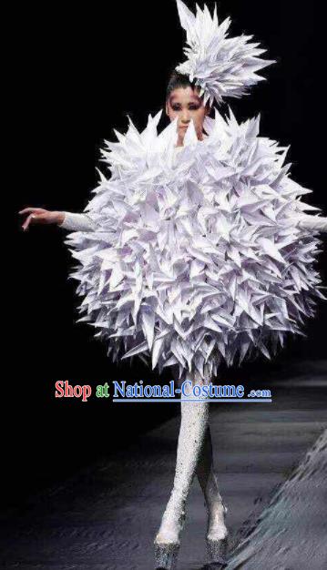 Halloween Cosplay Stage Show Costumes Brazilian Carnival Parade Dress and Hat for Women