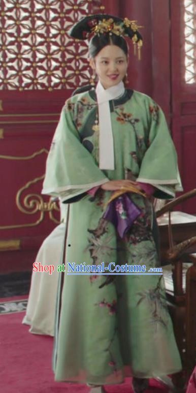 Chinese Ancient Qing Dynasty Manchu Imperial Concubine Ruyi Royal Love in the Palace Embroidered Costumes and Headpiece for Women