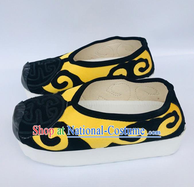 Chinese Traditional Shoes Ancient Beijing Opera Shoes Hanfu Yellow Shoes for Men