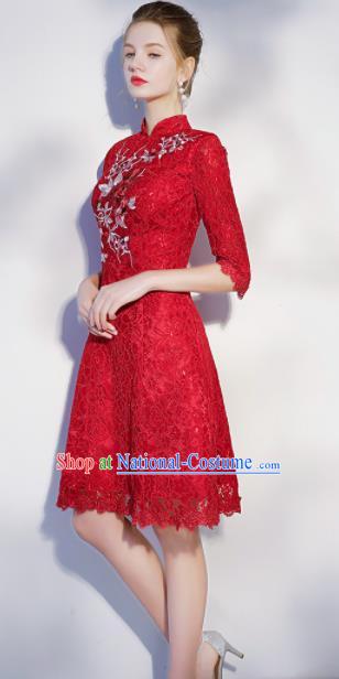 Chinese Traditional Bride Embroidered Slim Cheongsam Ancient Handmade Red Lace Wedding Dress for Women