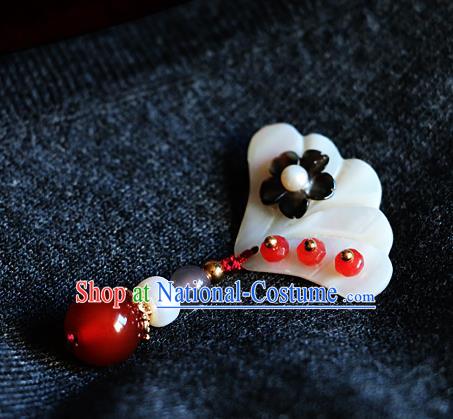 Chinese Qing Dynasty Shell Agate Brooch Pendant Traditional Hanfu Ancient Imperial Consort Accessories for Women