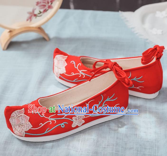 Traditional Chinese Wedding Shoes Opera Shoes Ancient Princess Shoes Hanfu Shoes Red Embroidered Shoes for Women