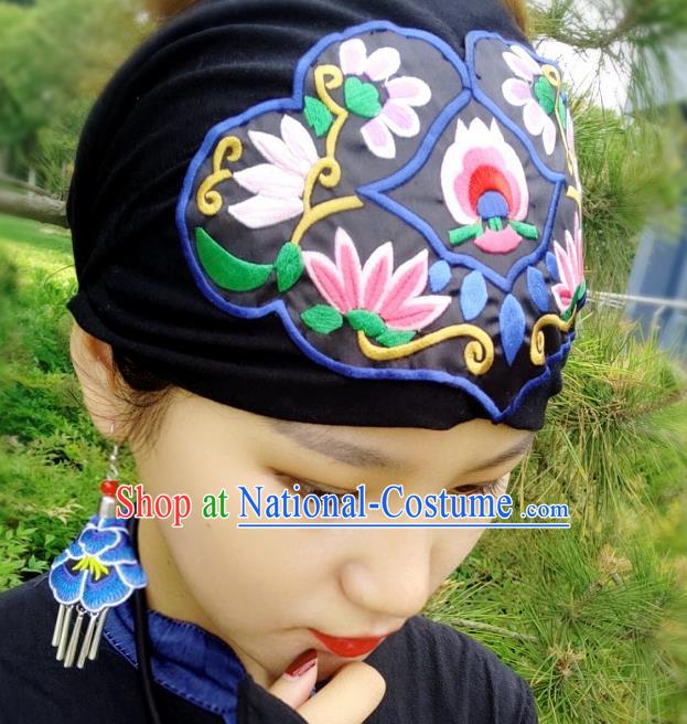 Chinese Traditional Ethnic Embroidered Lotus Blue Headband National Handmade Hair Clasp for Women