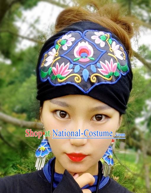 Chinese Traditional Ethnic Embroidered Lotus Blue Headband National Handmade Hair Clasp for Women