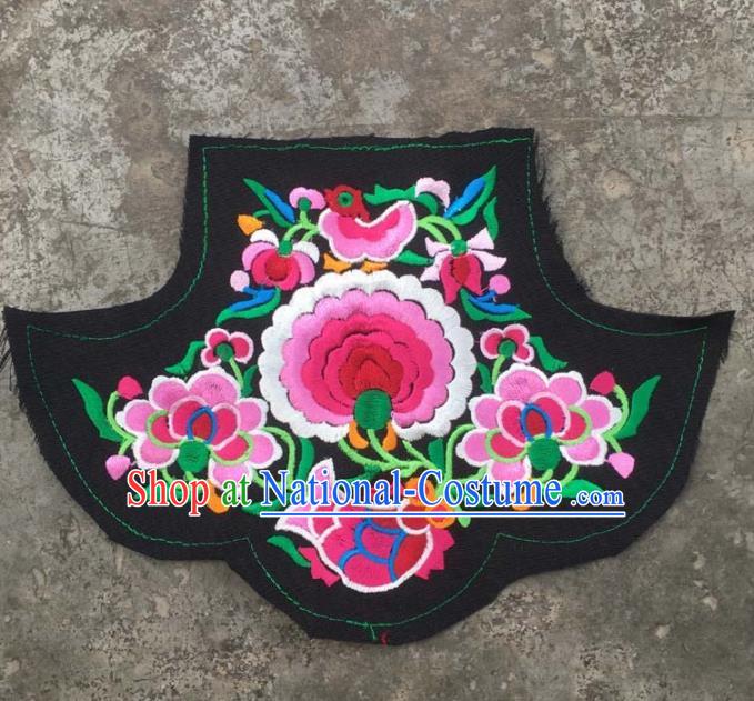 Chinese Traditional National Embroidered Peony Lotus Black Dress Patch Embroidery Cloth Accessories