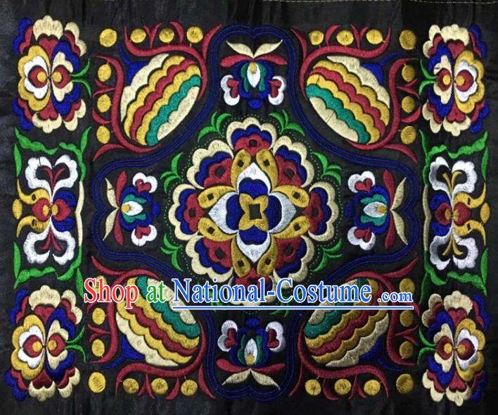 Chinese Traditional National Embroidered Pomegranate Flower Applique Dress Patch Embroidery Cloth Accessories