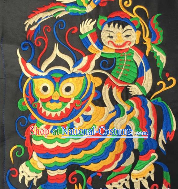 Chinese Traditional National Embroidered Kylin Applique Dress Patch Embroidery Cloth Accessories