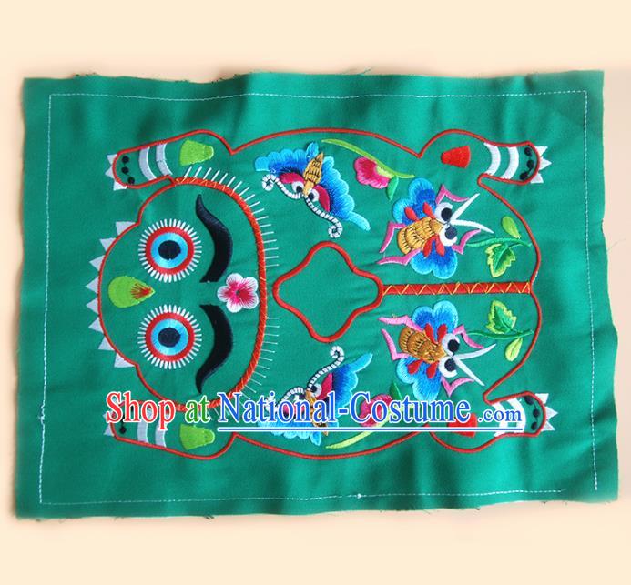 Chinese Traditional Embroidered Tiger Butterfly Green Applique National Dress Patch Embroidery Cloth Accessories