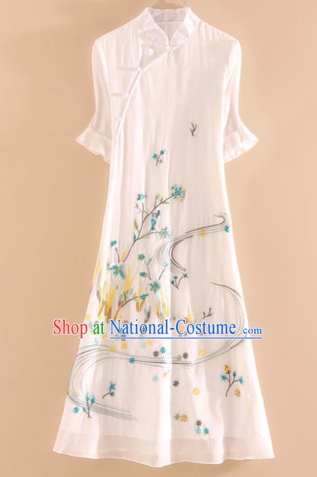 Chinese Traditional Tang Suit Embroidered White Cheongsam National Costume Qipao Dress for Women