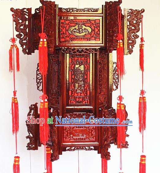 Chinese Traditional Carving Rosewood Palace Lantern Asian New Year Handmade Lantern Ancient Lamp