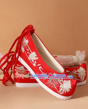 Chinese National Embroidered Chrysanthemum Red Shoes Ancient Traditional Princess Shoes Wedding Hanfu Shoes for Women