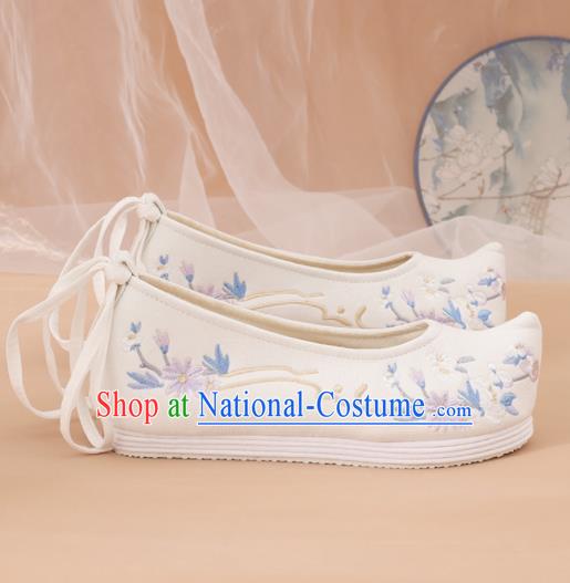 Traditional Chinese National Embroidered White Shoes Ancient Princess Shoes Handmade Hanfu Shoes for Women