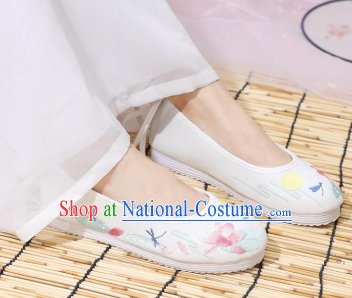 Traditional Chinese National Embroidered Lotus White Shoes Ancient Princess Shoes Handmade Hanfu Shoes for Women